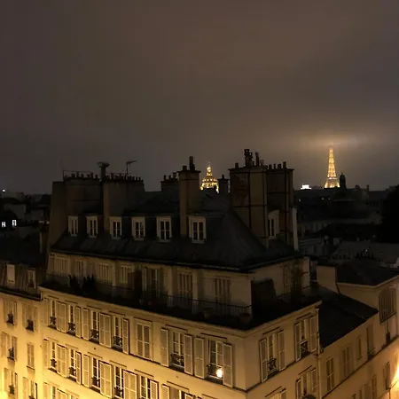 Small In The Middle Of Saint-germain Apartment Paris